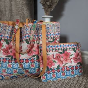 Desigual reversible bag with matching small bag